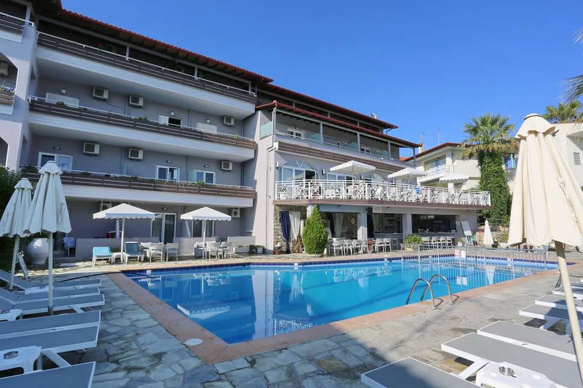 Hotel Tropical — hoofdfoto