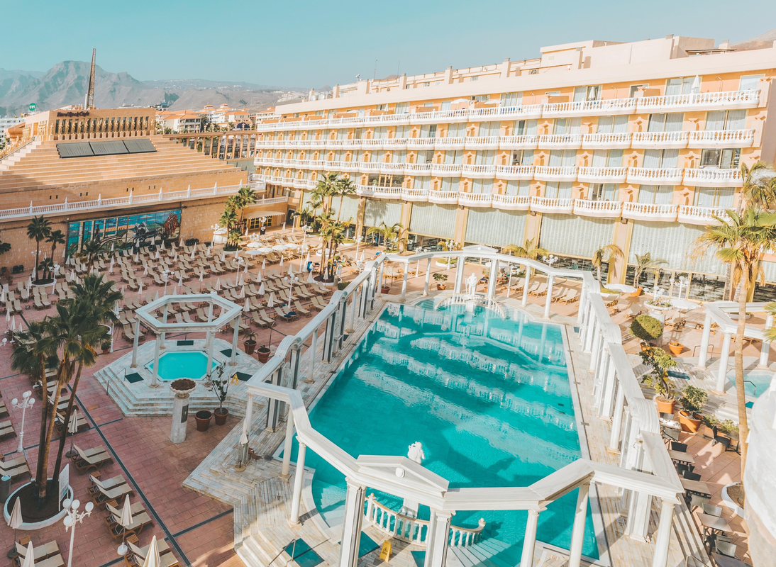 Hotel Cleopatra Palace — hoofdfoto