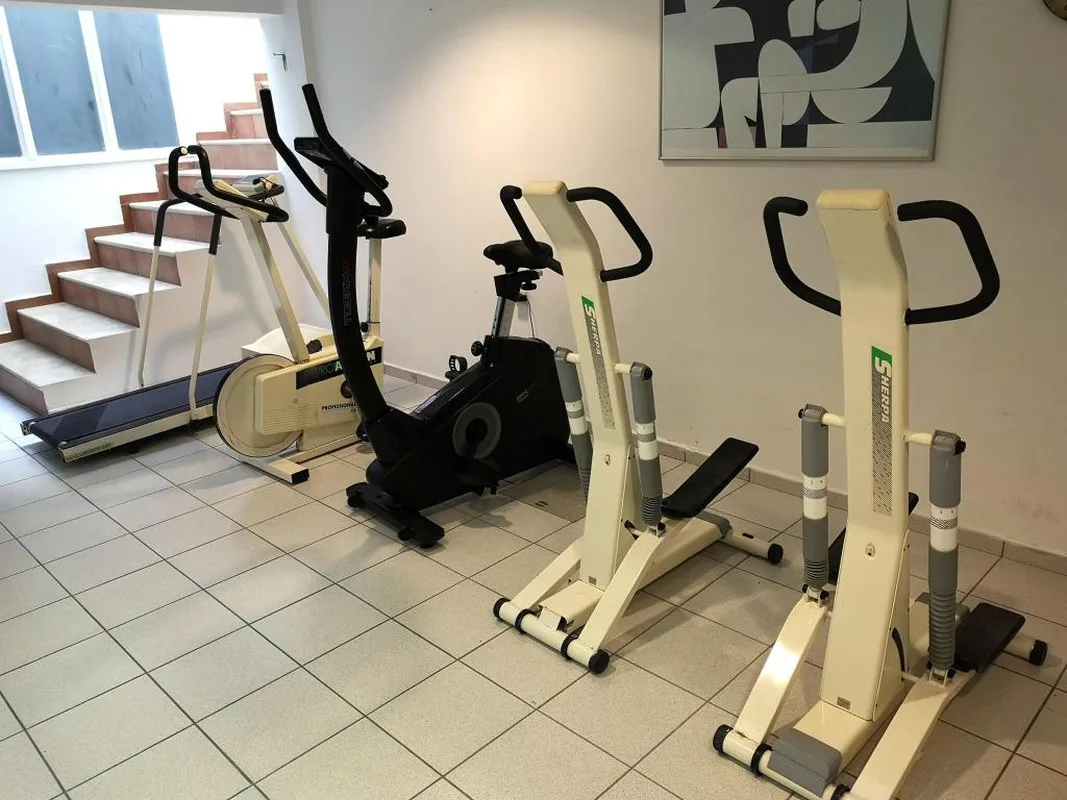 Elmi Suites Beach Hotel — hoofdfoto