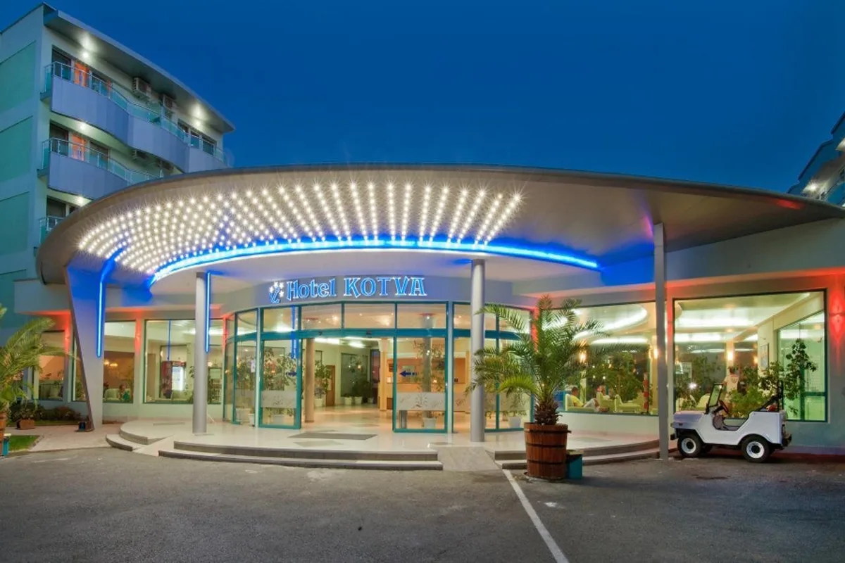Hotel Kotva — hoofdfoto