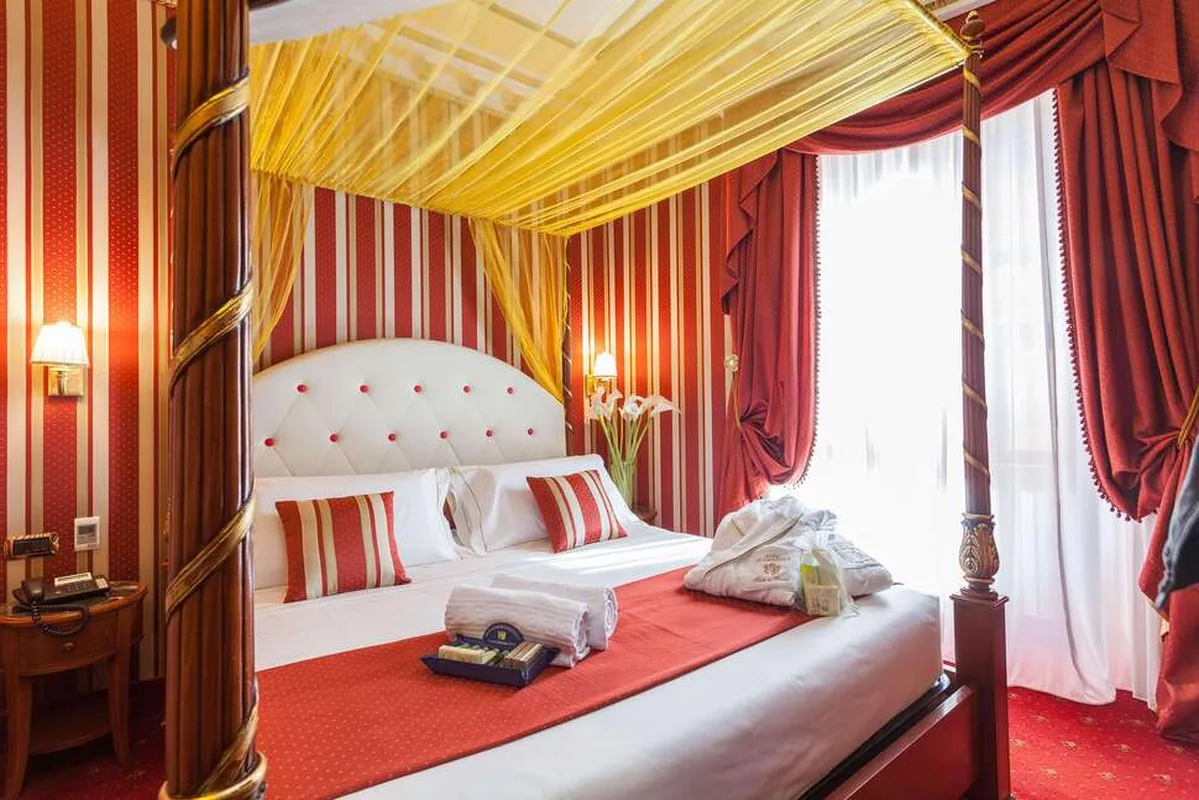 Hotel Manfredi — hoofdfoto