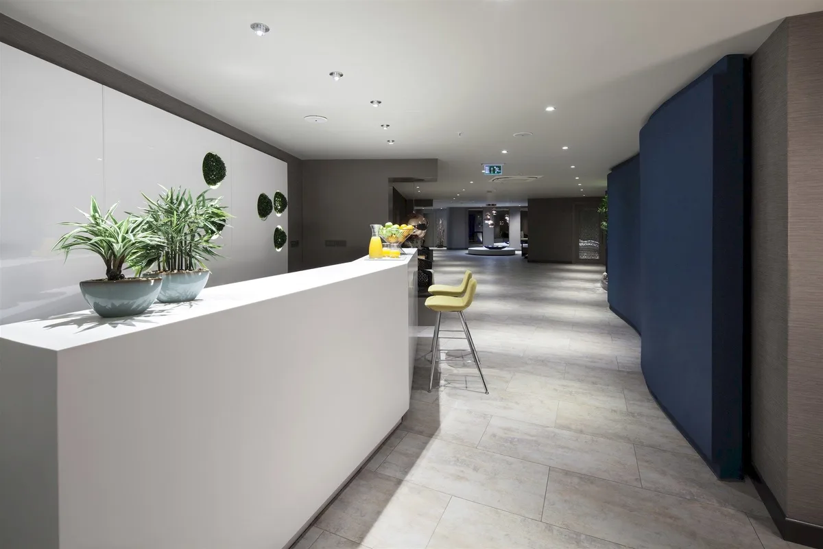 Ramada Hotel & Suites by Wyndham Izmir Kemalpasa, hoofdfoto