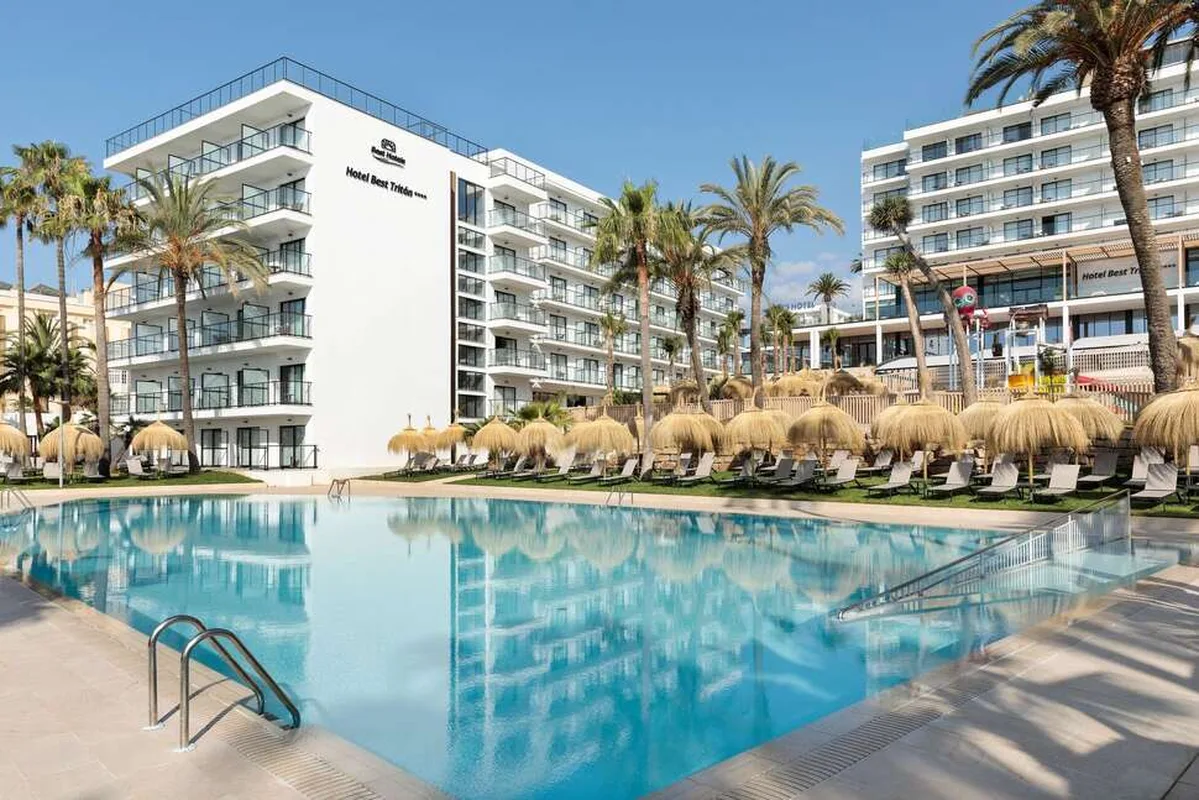 Best Hotels Triton — hoofdfoto