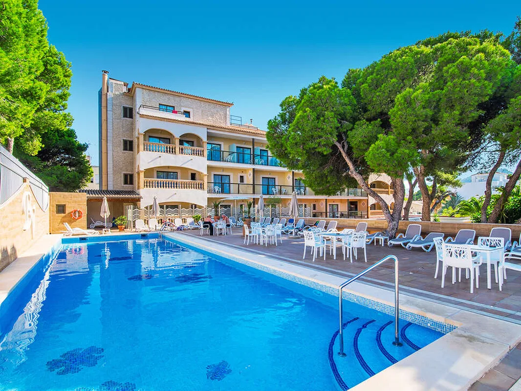 Hotel Baviera — hoofdfoto