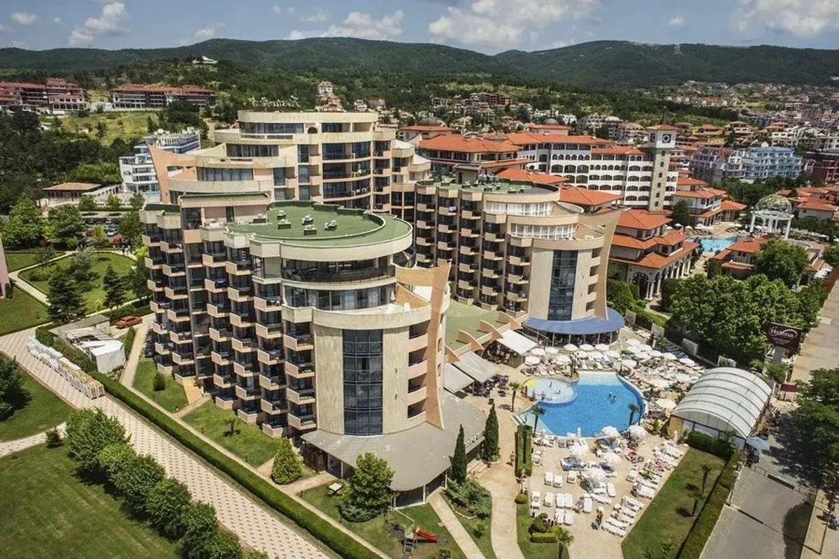 Hotel Zenith — hoofdfoto
