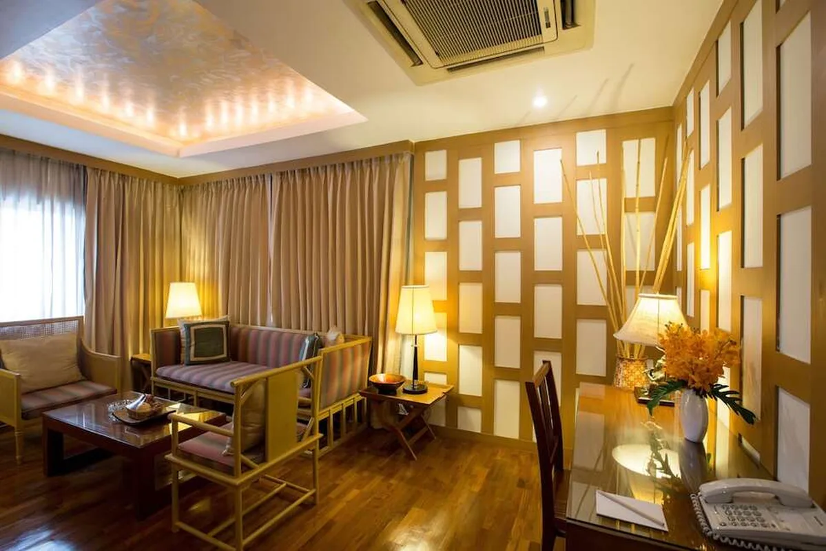 Tarntawan Hotel Surawong Bangkok​ — hoofdfoto