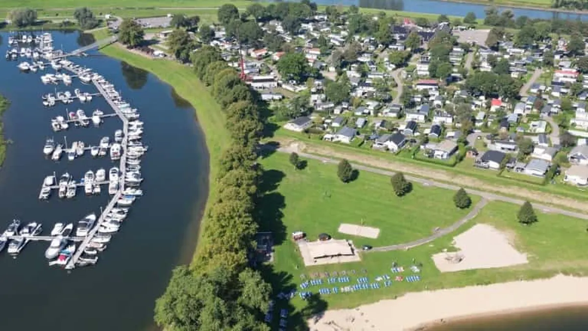 Recreatiepark de Veerstal — hoofdfoto