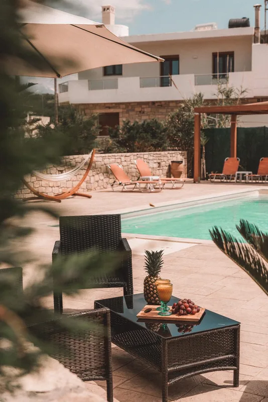 Almyra Apartments, hoofdfoto