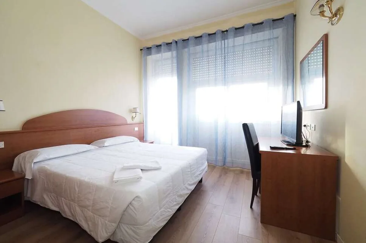 Hotel Laura — hoofdfoto