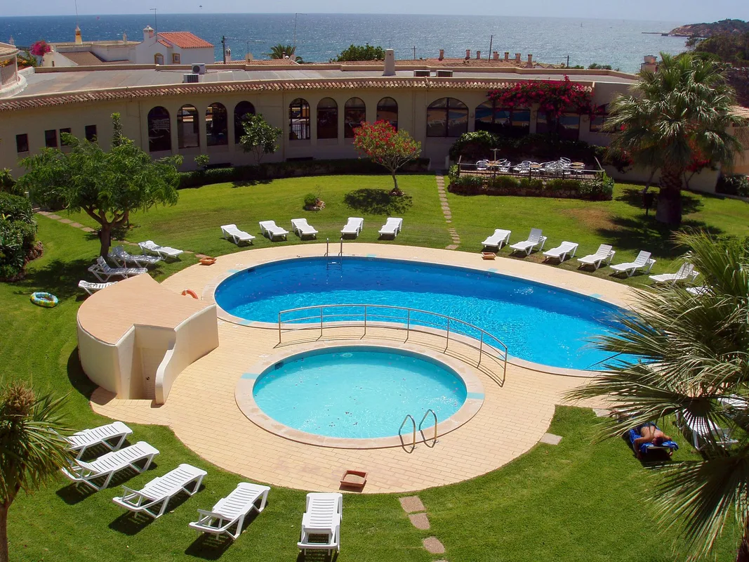 Appartementen Clube Maria Luisa — hoofdfoto