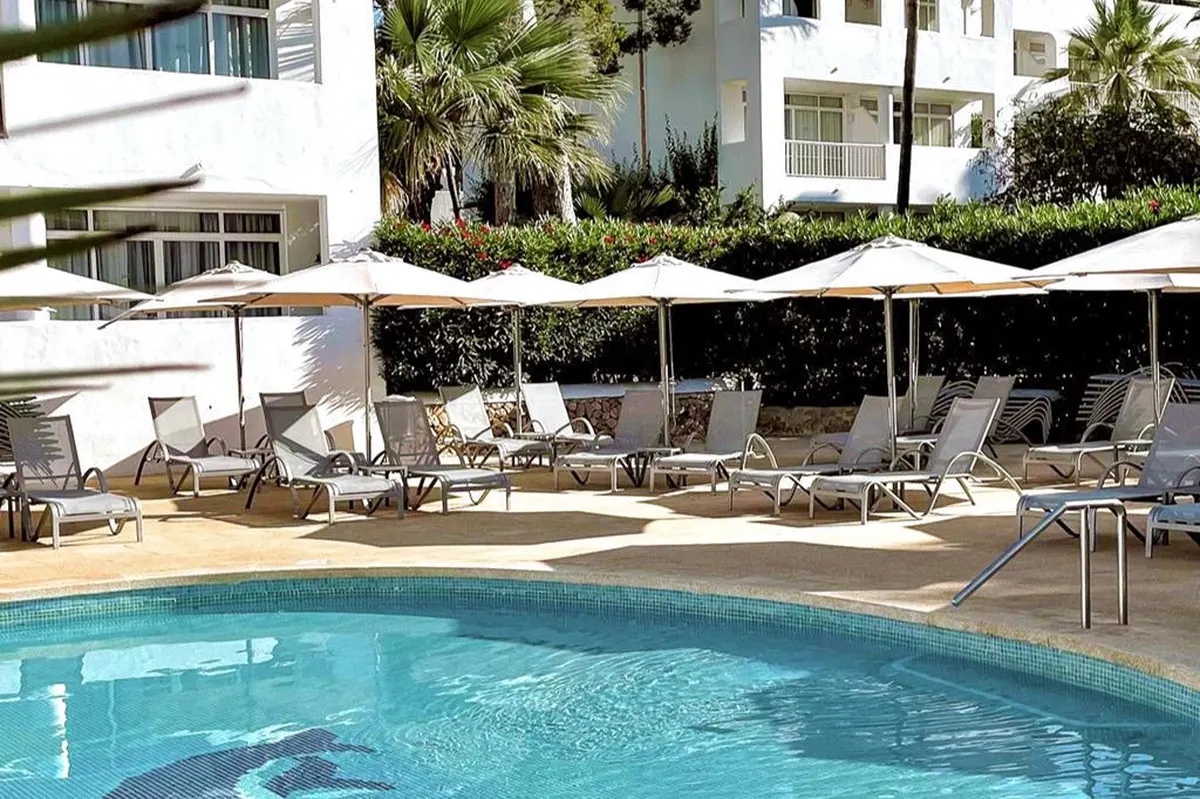 Prinsotel Alba — hoofdfoto