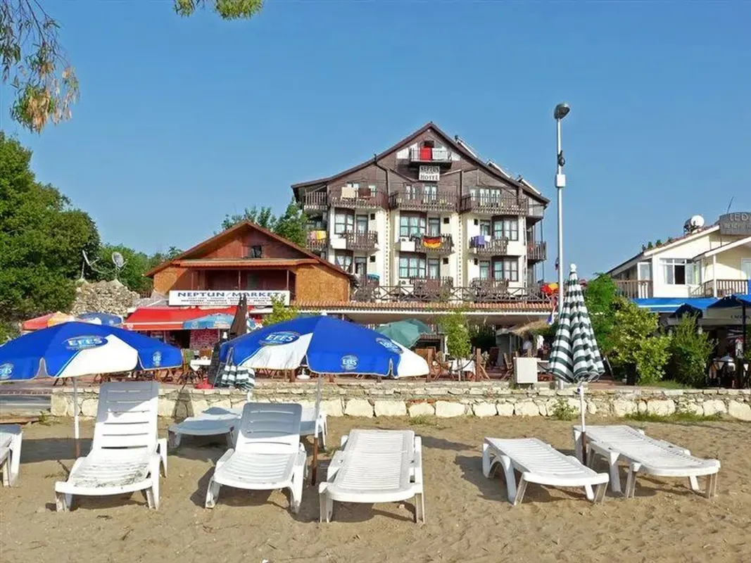 Neptun Hotel — hoofdfoto