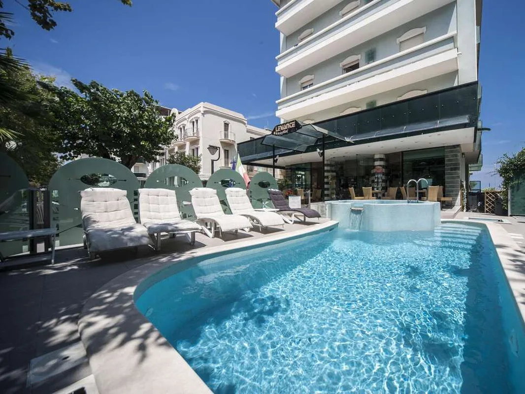 Levante Hotel Rimini — hoofdfoto