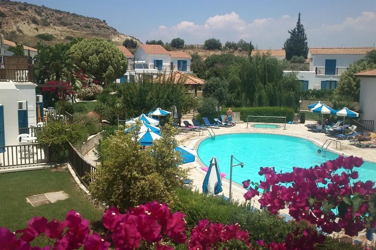 Hylatio Tourist Village — hoofdfoto