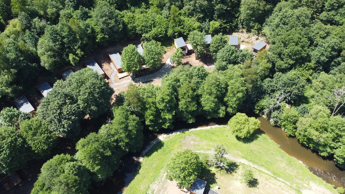 Camping Hameau De L Ourthe — hoofdfoto