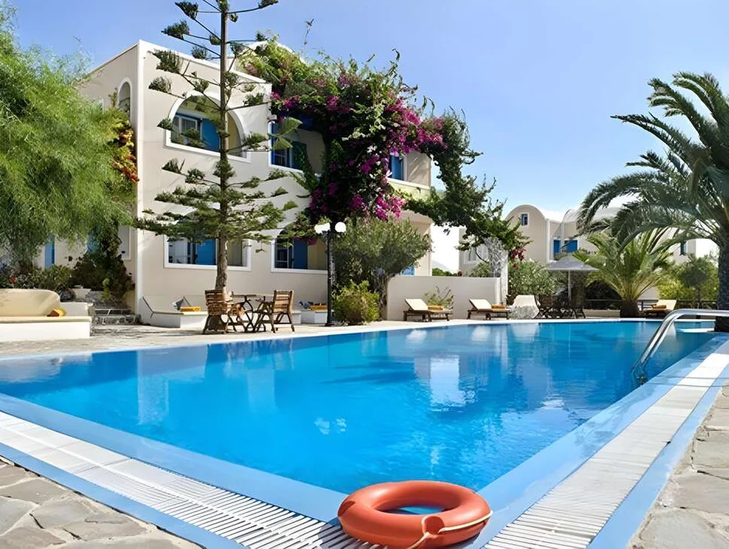 Paradise Resort — hoofdfoto