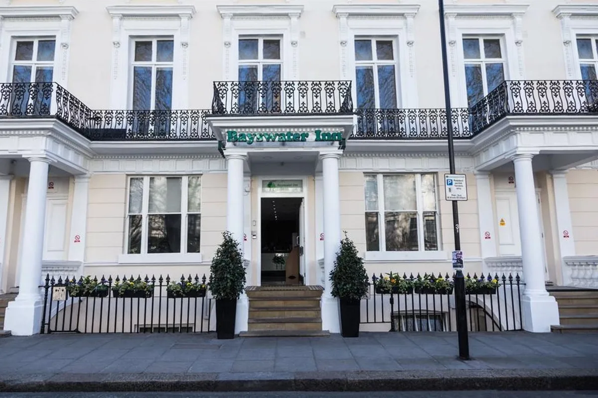 Bayswater Inn, hoofdfoto