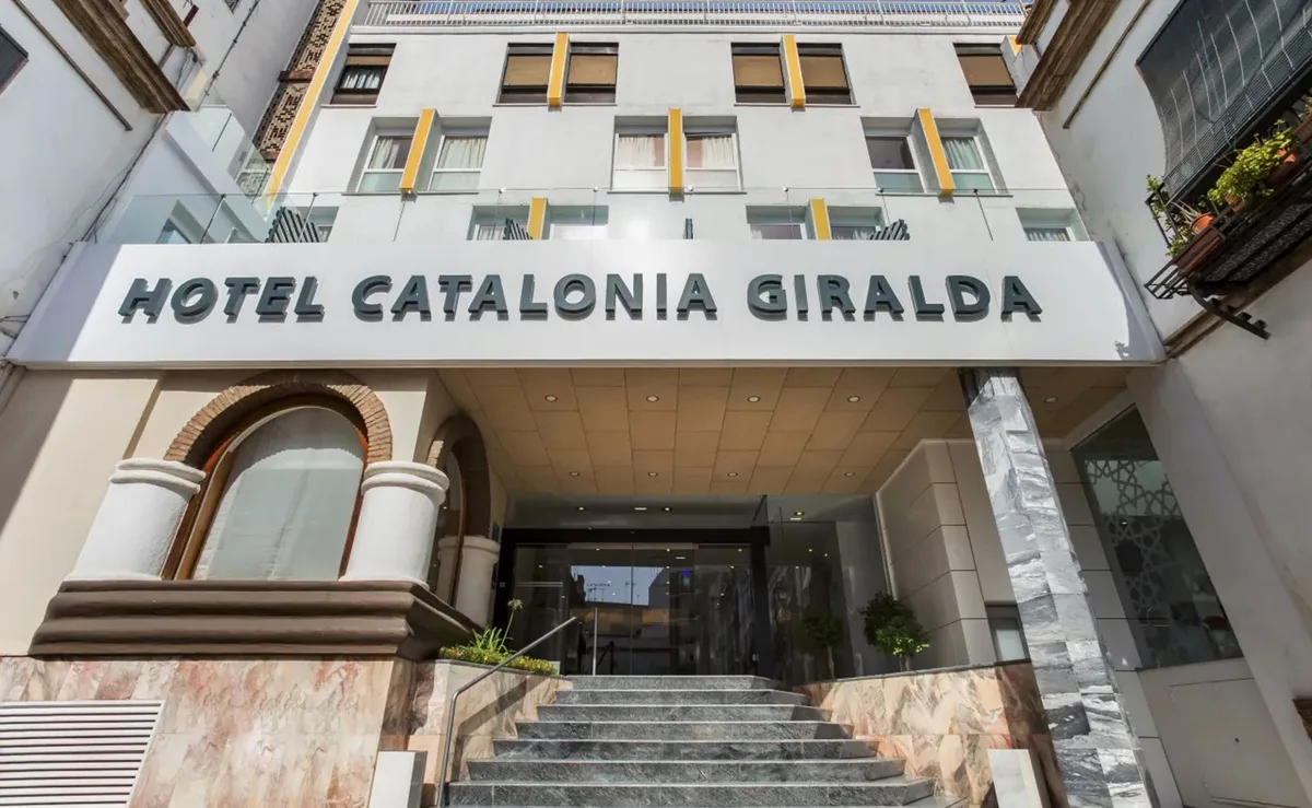 Hotel Catalonia Giralda — hoofdfoto