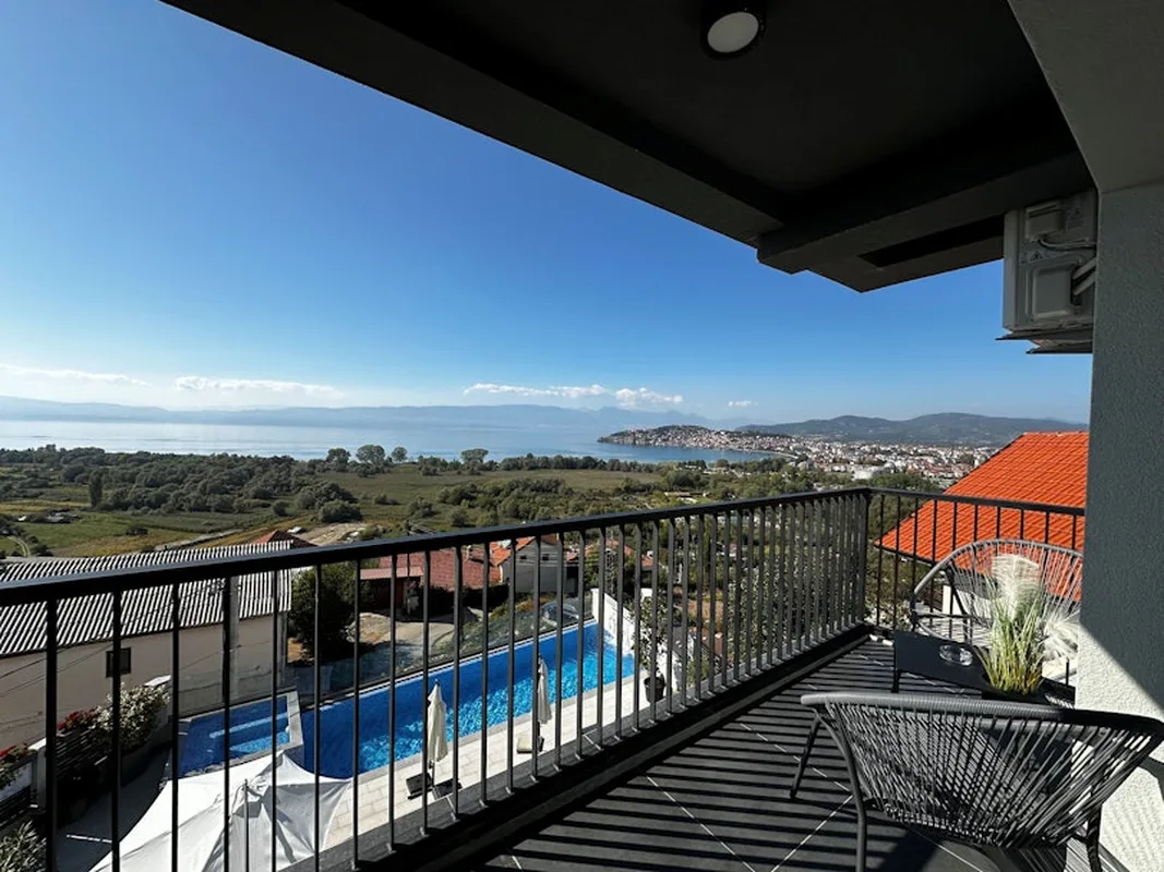 La Vista Luxury Villa — hoofdfoto
