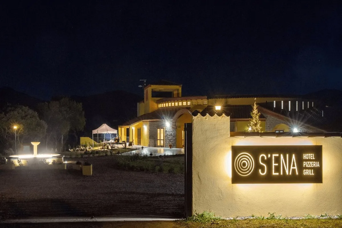 S'Ena Hotel — hoofdfoto