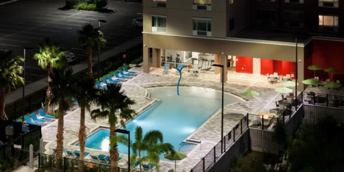 Holiday Inn Express & Suites Orlando at Seaworld, hoofdfoto