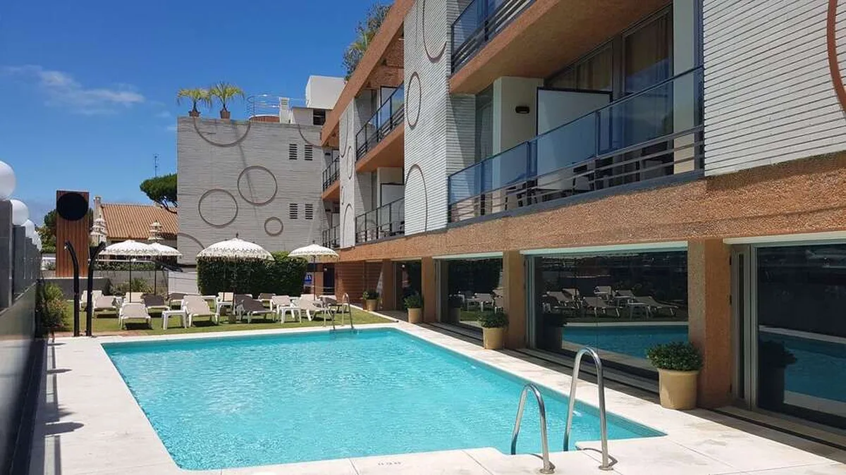 On Family Islantilla — hoofdfoto