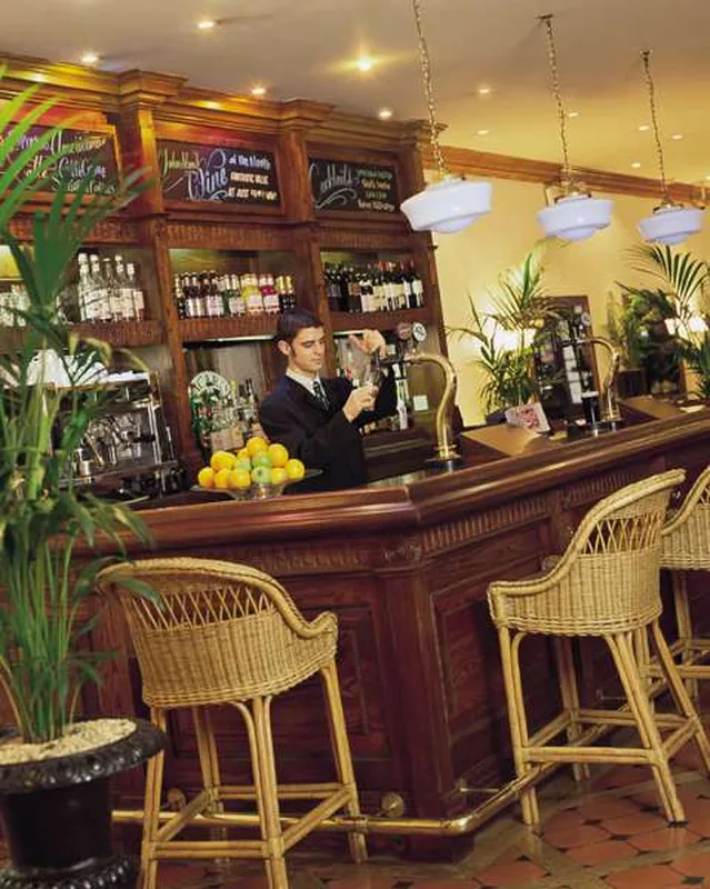 Hotel Strand Palace — hoofdfoto