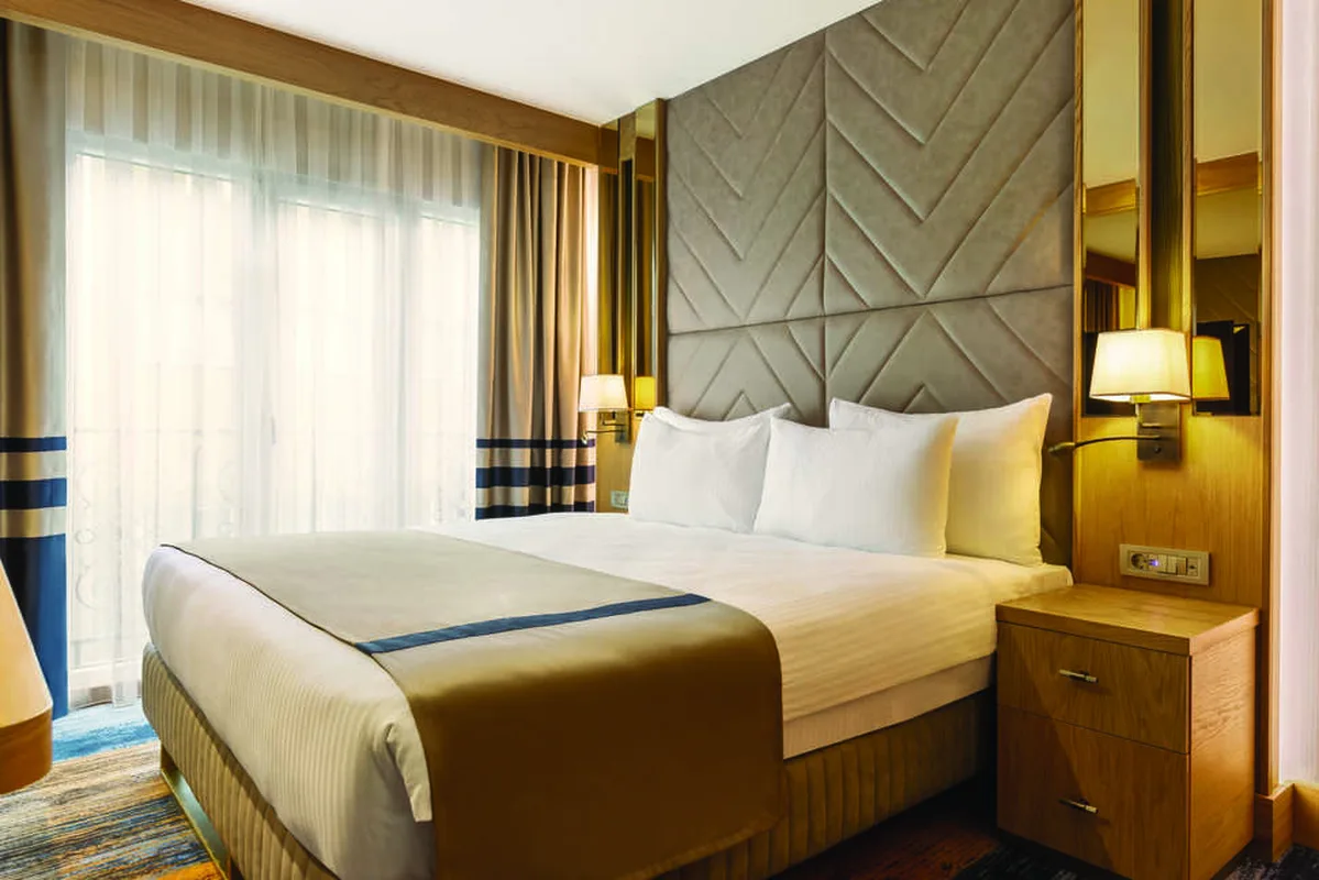Days Inn by Wyndham Istanbul Bomonti — hoofdfoto