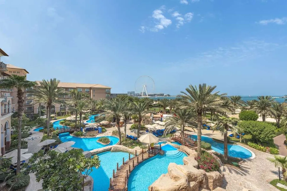 The Ritz-Carlton Dubai — hoofdfoto