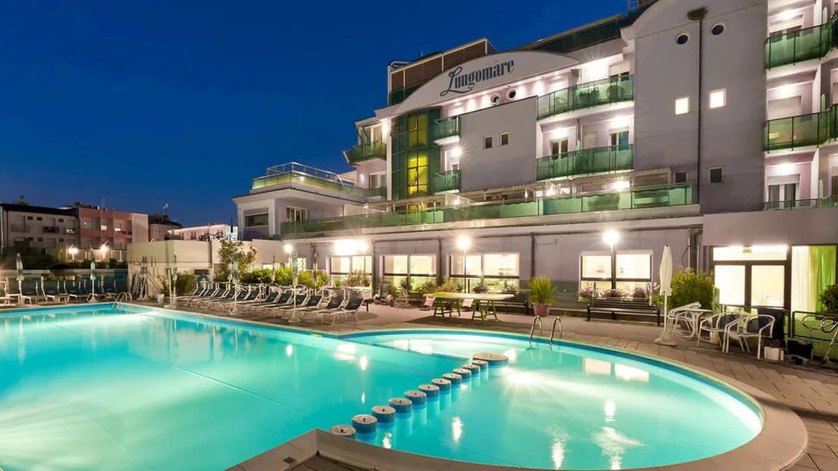 Lungomare Hotel — hoofdfoto
