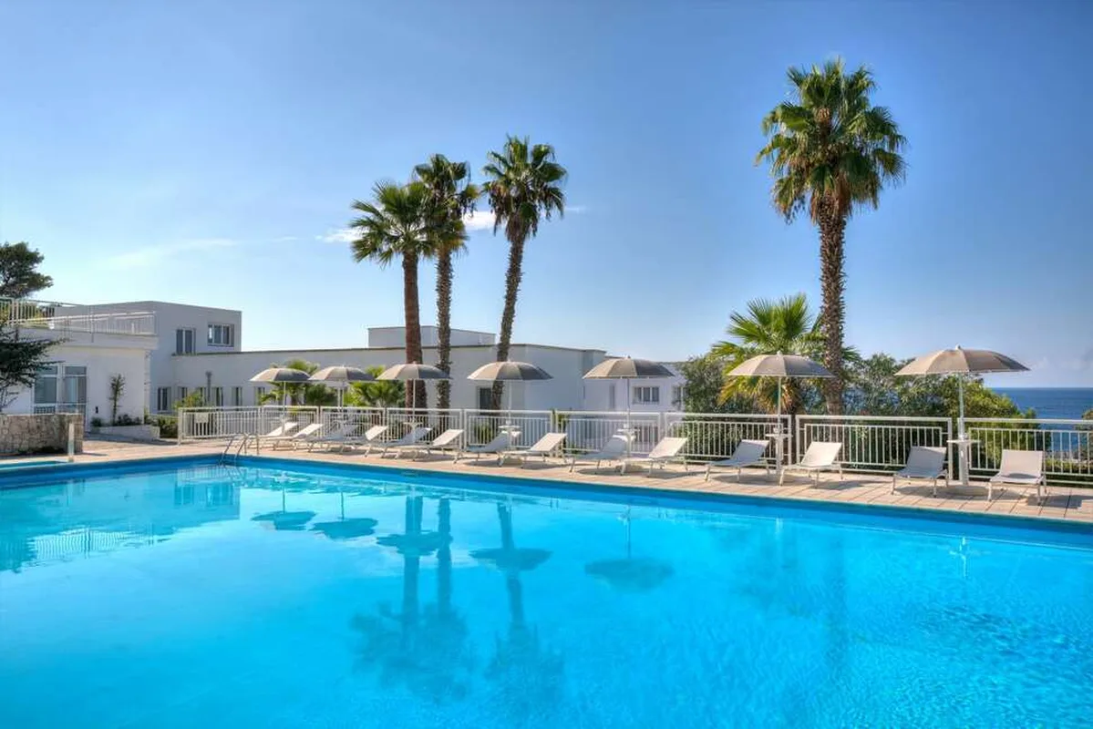 Grand Hotel Riviera — hoofdfoto