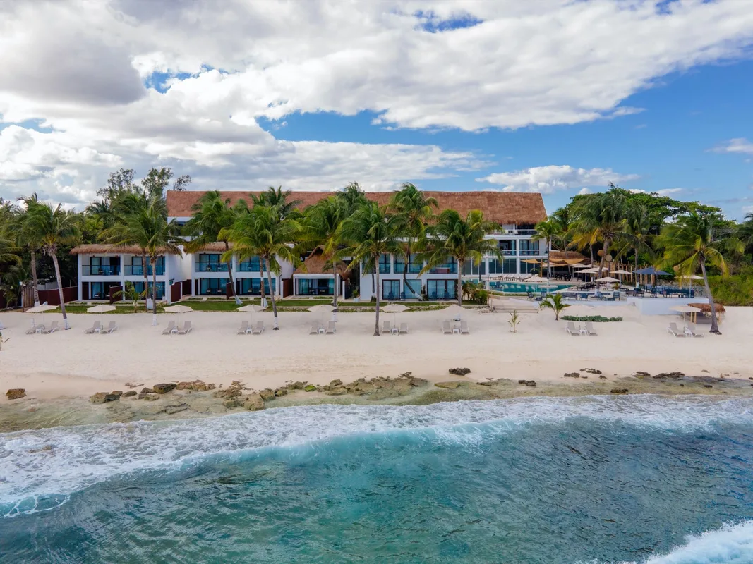 The Beachfront by The Fives Hotels — hoofdfoto