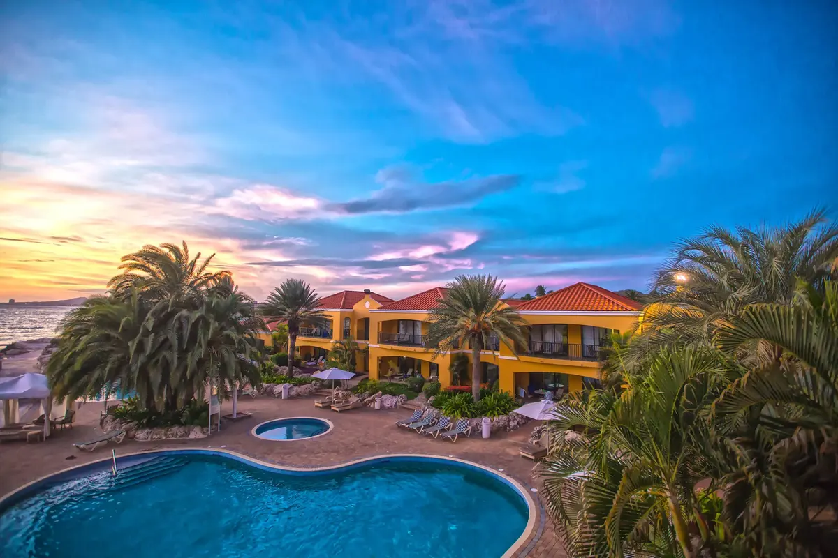 The Royal Sea Aquarium Resort — hoofdfoto