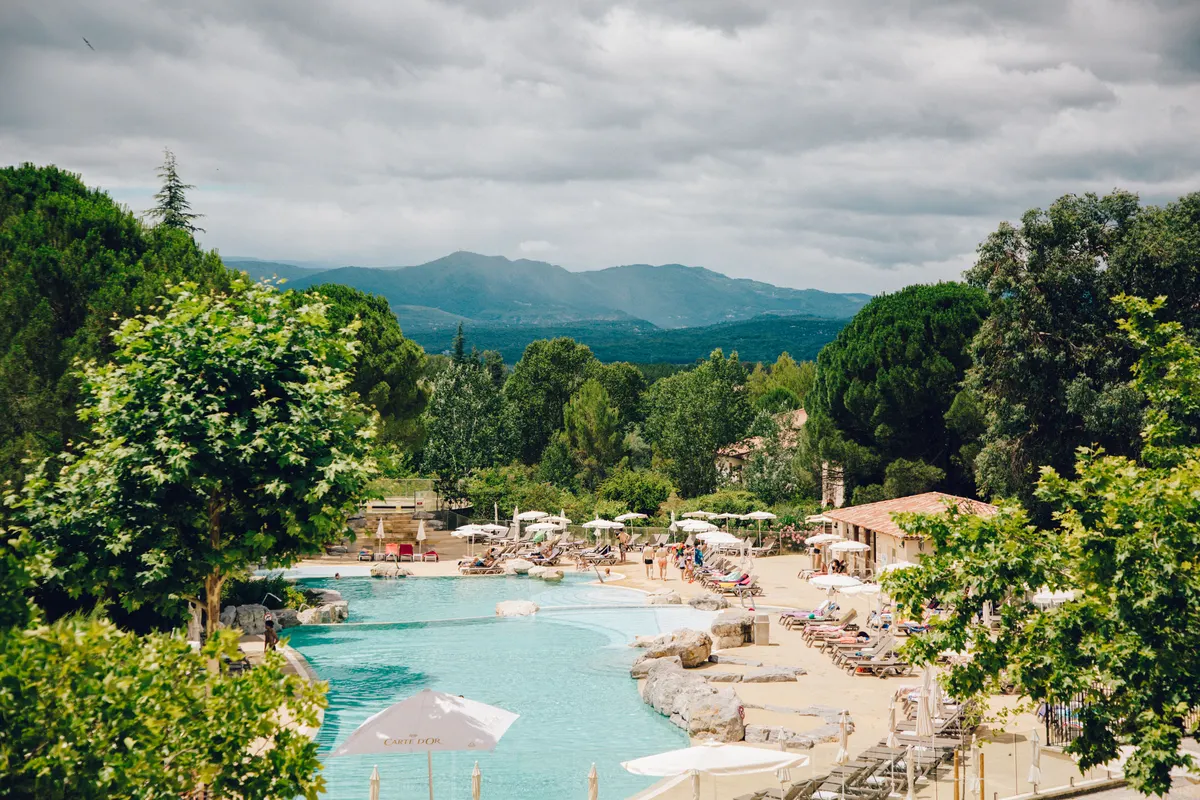 Village Le Rouret En Ardèche — hoofdfoto