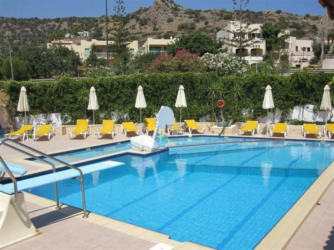 Amazones Villas Appartementen — hoofdfoto