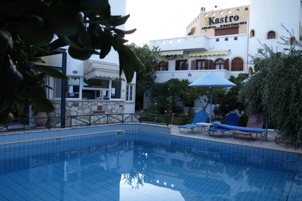 Kastro Studios & Apartments — hoofdfoto