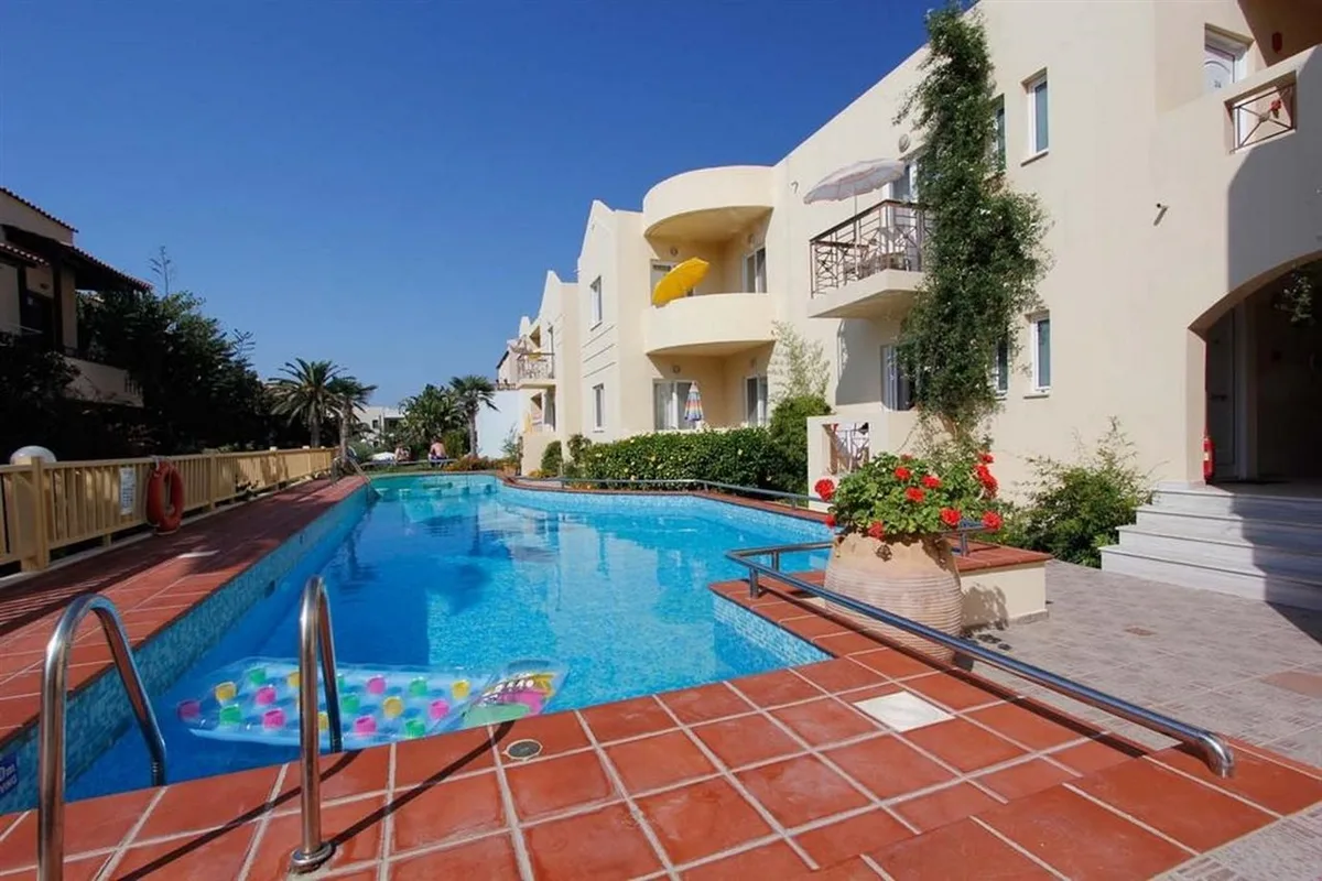Lambrinos Suites — hoofdfoto