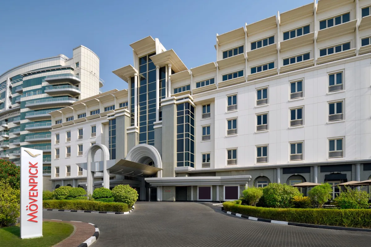 Mövenpick Hotel & Apartments Bur Dubai — hoofdfoto