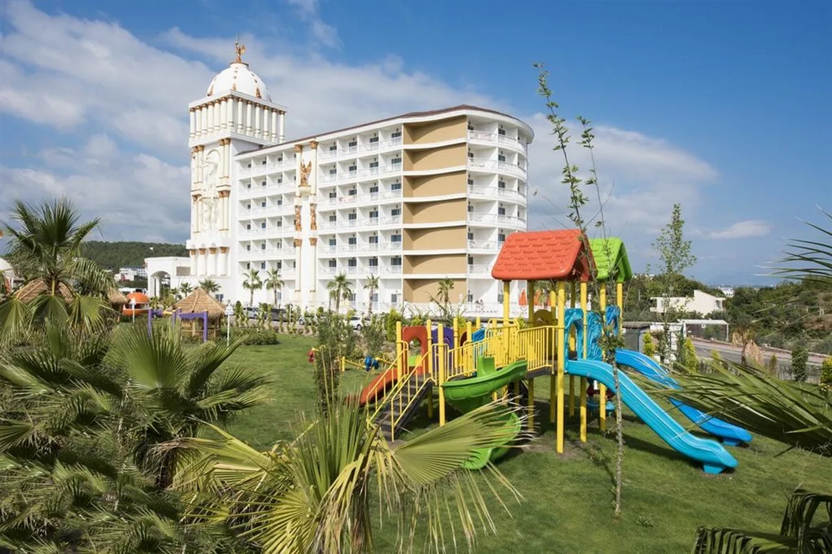Oz SUI Resort Hotel — hoofdfoto