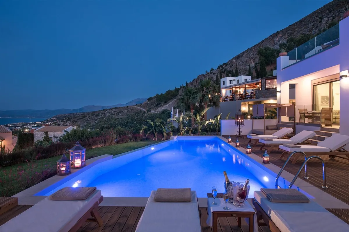 Creta Blue — hoofdfoto