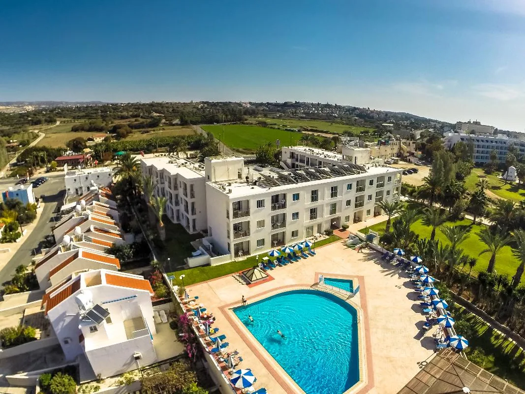 Helios Bay Hotel and Suites, hoofdfoto