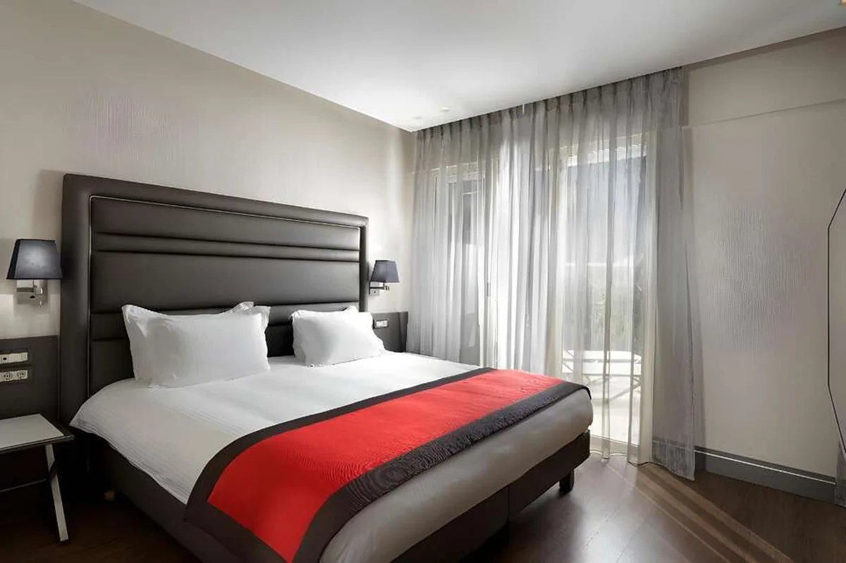 Holiday Suites Arnis Street — hoofdfoto