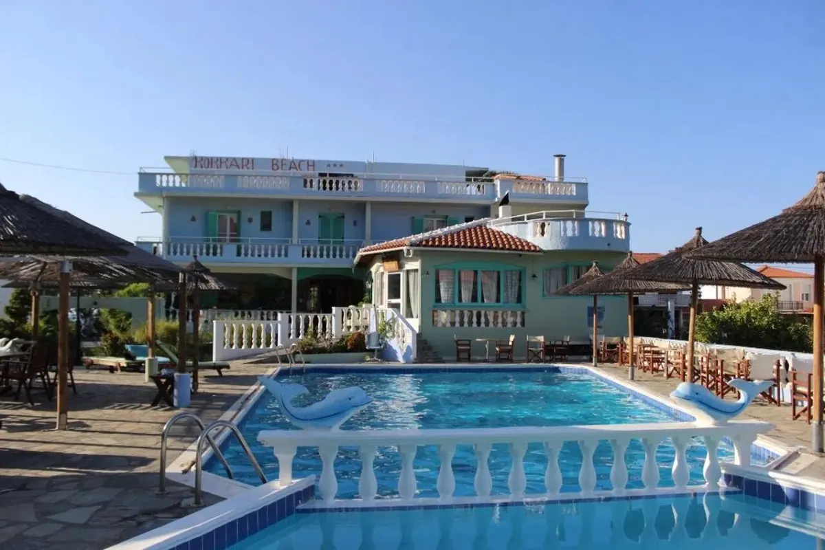 Kokkari Beach Hotel — hoofdfoto