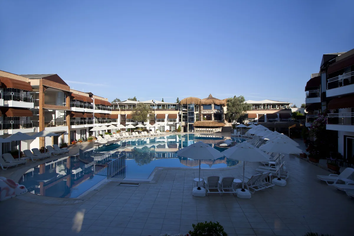 Risa Hotel — hoofdfoto
