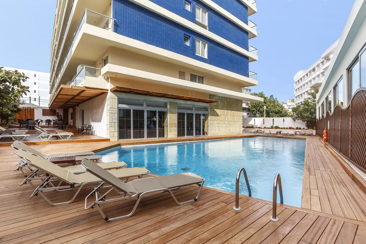 Athena Hotel, hoofdfoto