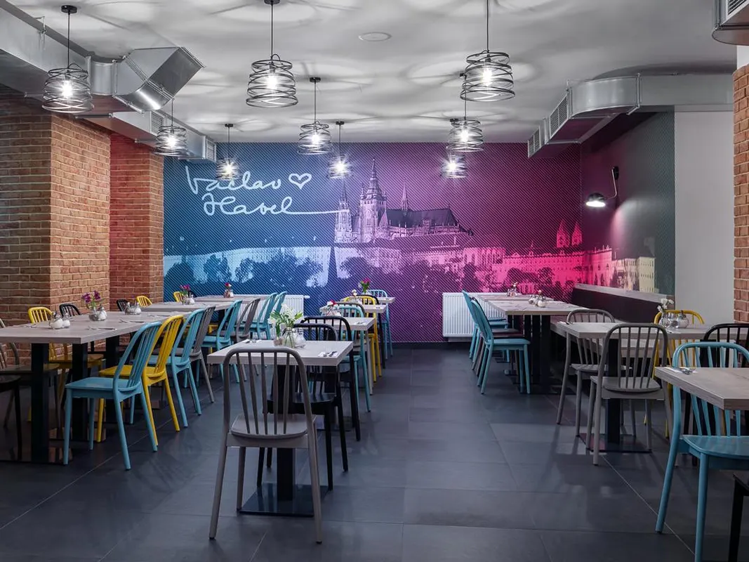 EA Melantrich — hoofdfoto