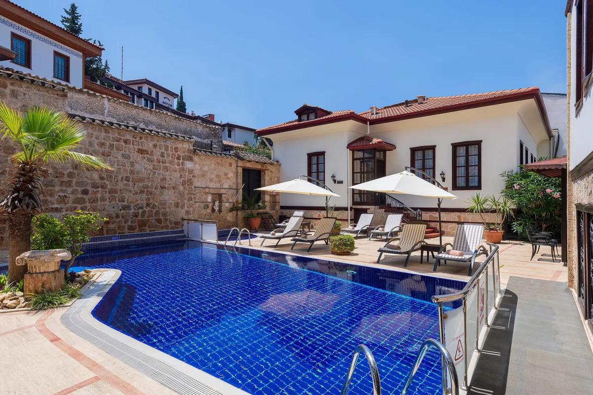 Dogan Hotel — hoofdfoto
