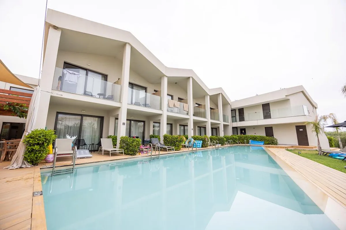 Aqua Bay Suites — hoofdfoto