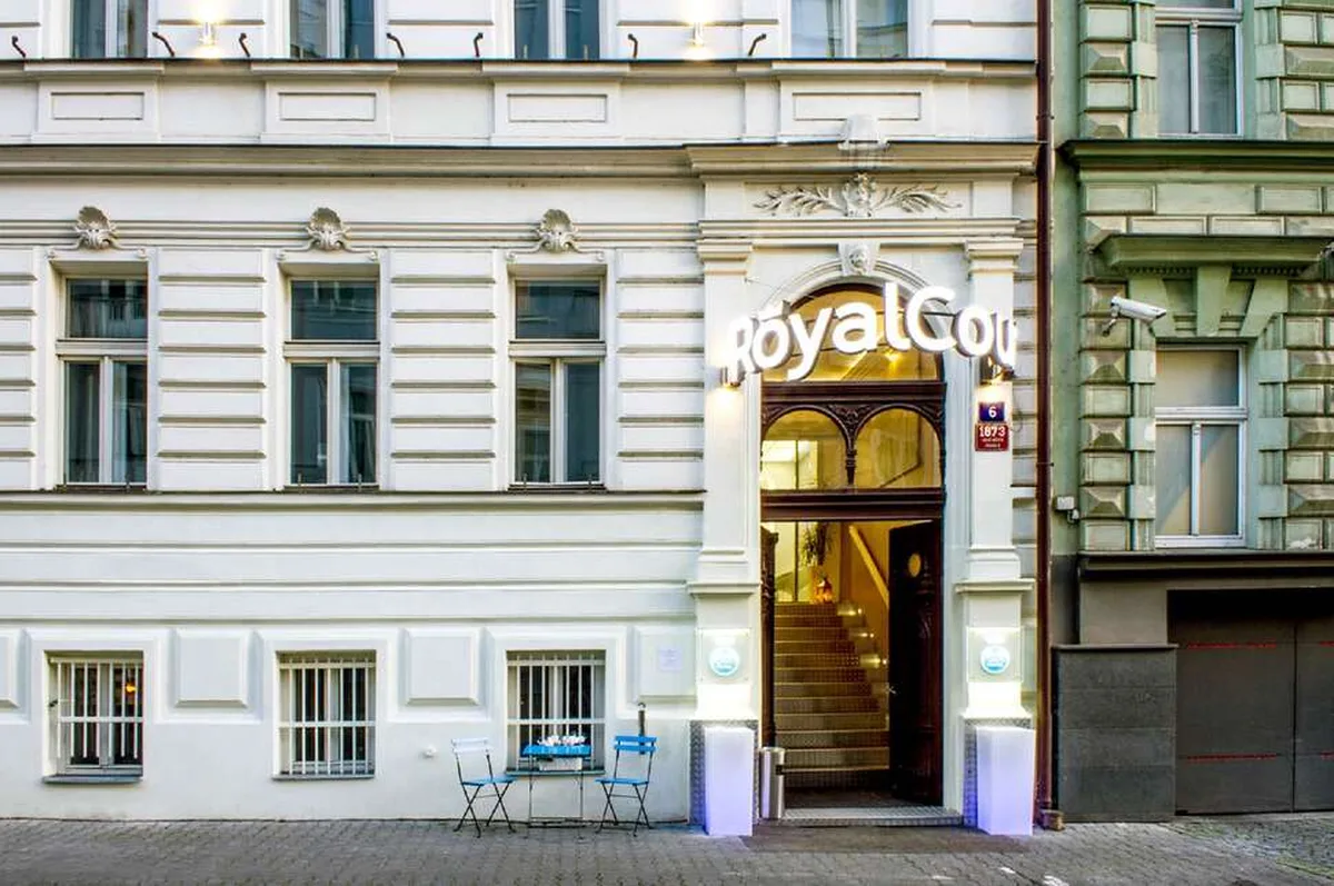 Royal Court Hotel — hoofdfoto