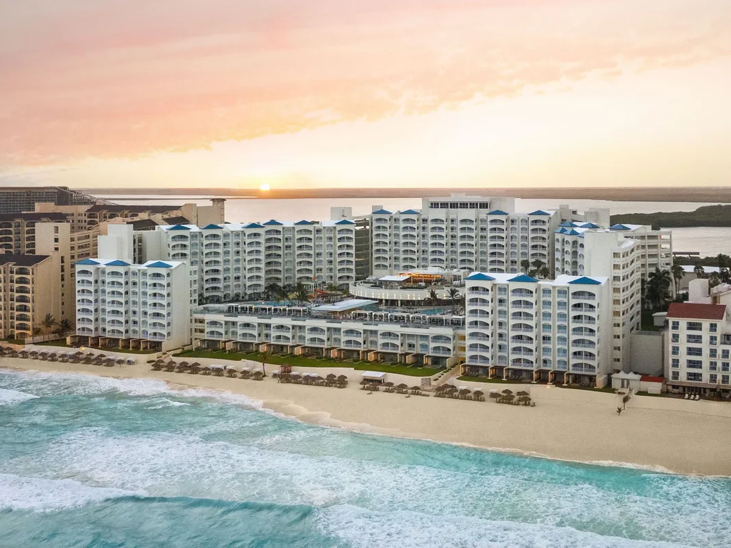 Hilton Cancun Mar Caribe All-Inclusive Resort — hoofdfoto